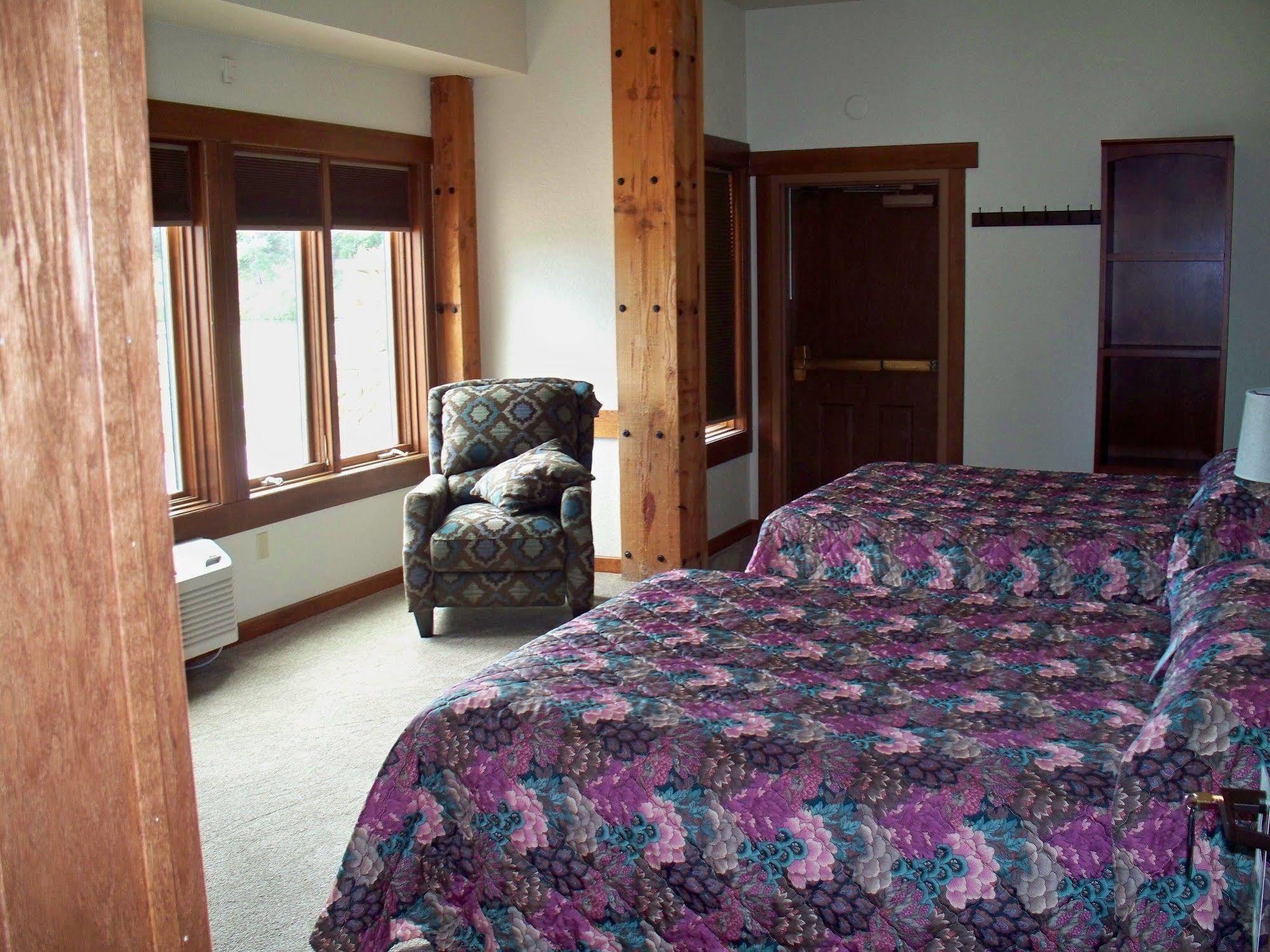 רפיד סיטי Canyon Lake Resort מראה חיצוני תמונה