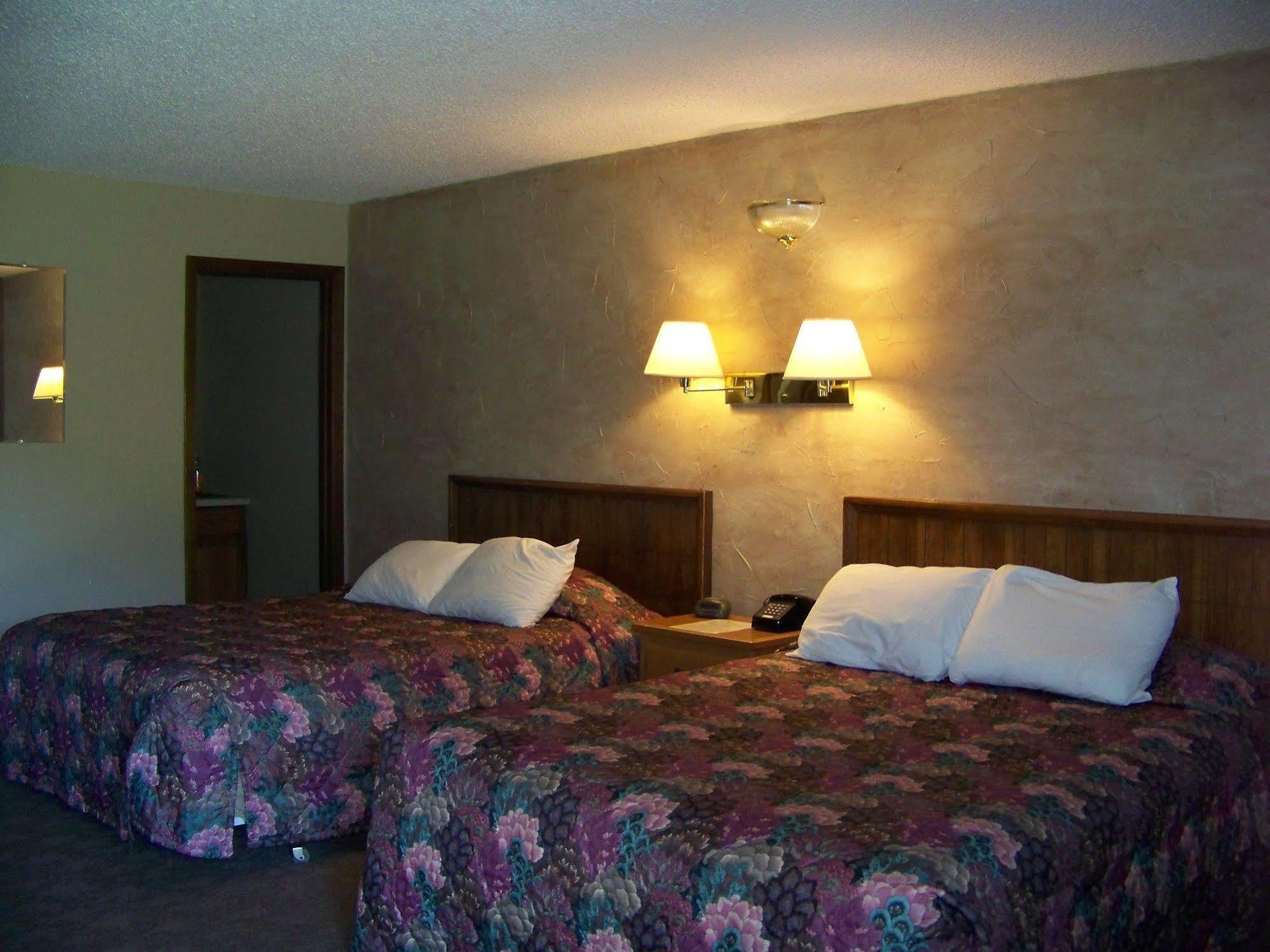 רפיד סיטי Canyon Lake Resort מראה חיצוני תמונה